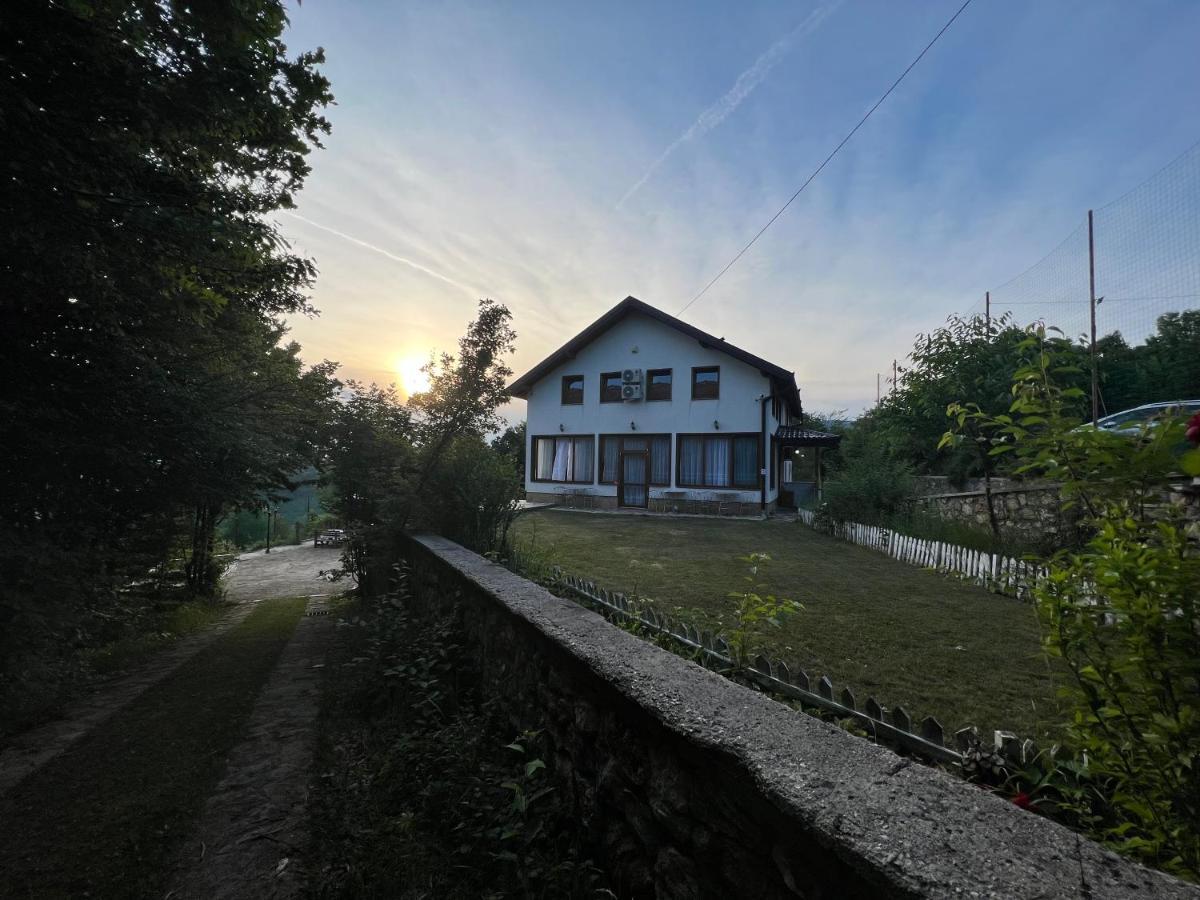 Villa White Dove Saraievo Exterior foto